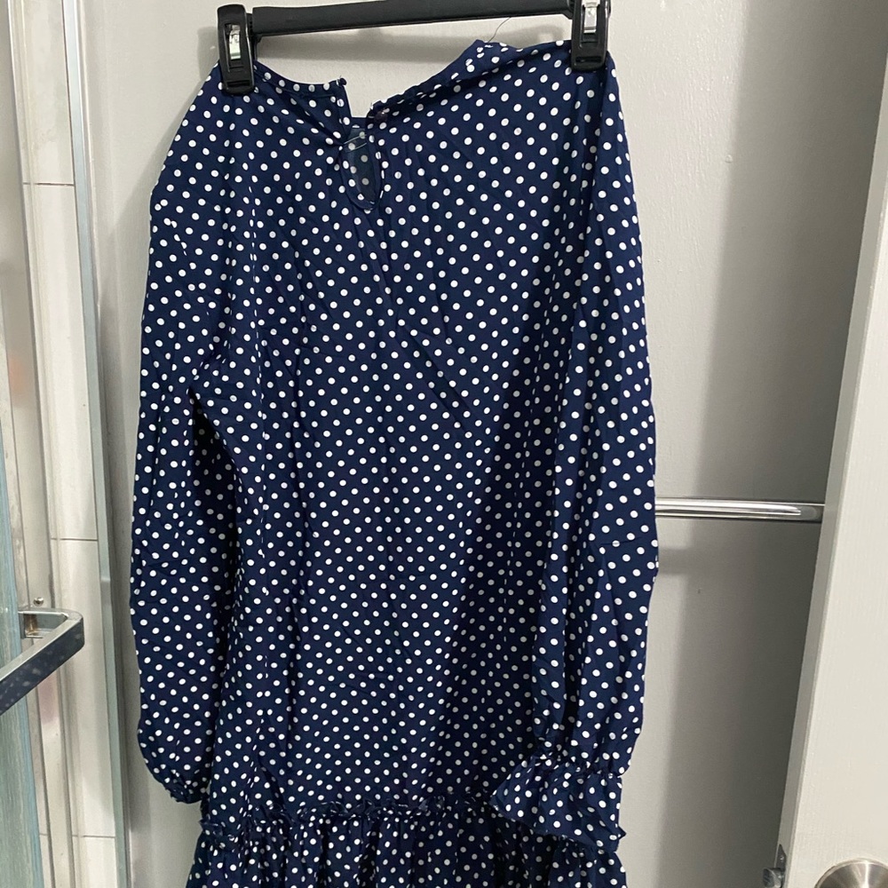 Gray polkadotted dress
